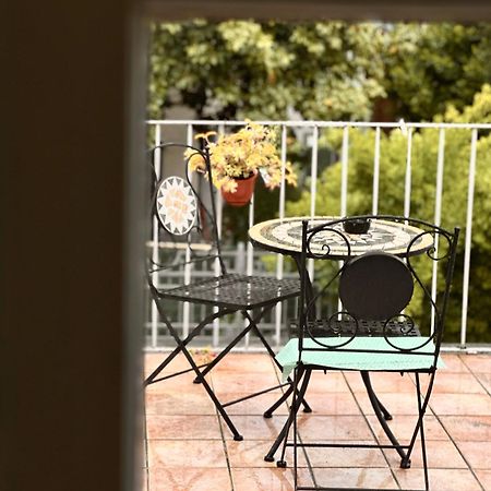 Contessa Reina Apartment โกโม ภายนอก รูปภาพ